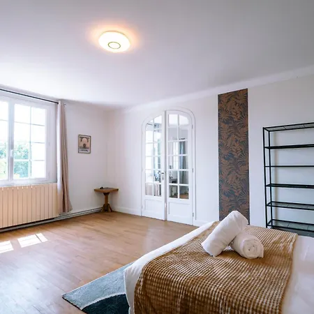 펜션 Les Pierres Du Bessin - Maison 15 Couchages - Terrain - Parkings *